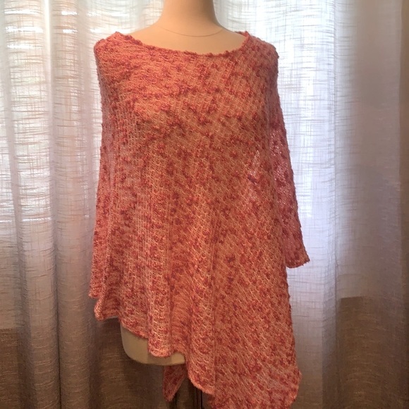 Northern Reflections poncho - Picture 2 of 7